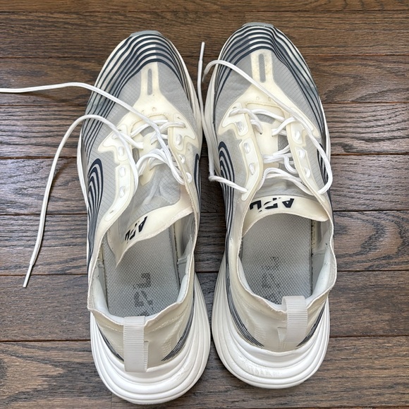 APL Streamline - Picture 5 of 6